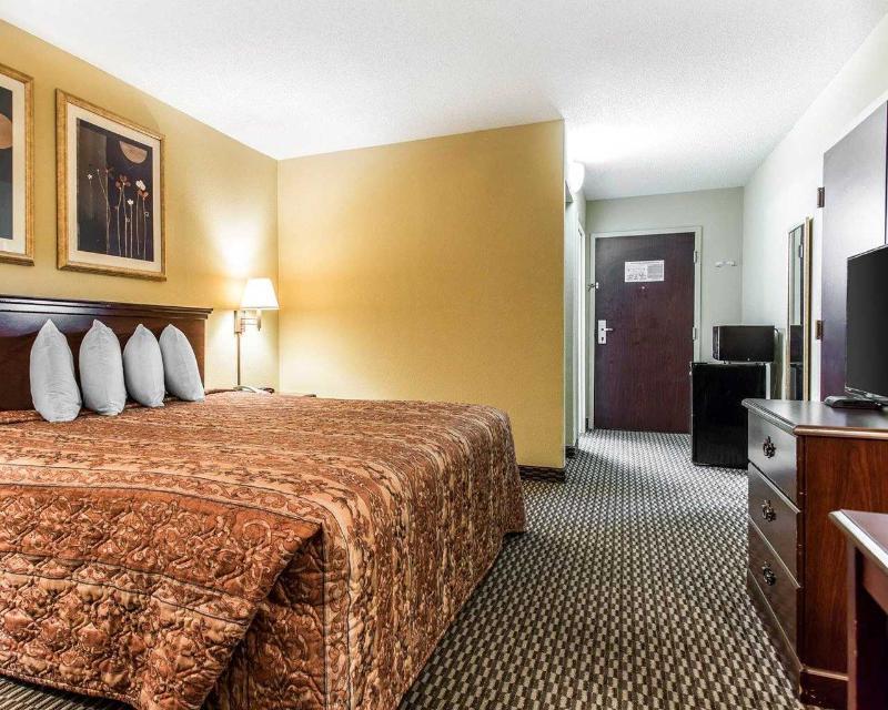 Rodeway Inn Портедж Экстерьер фото