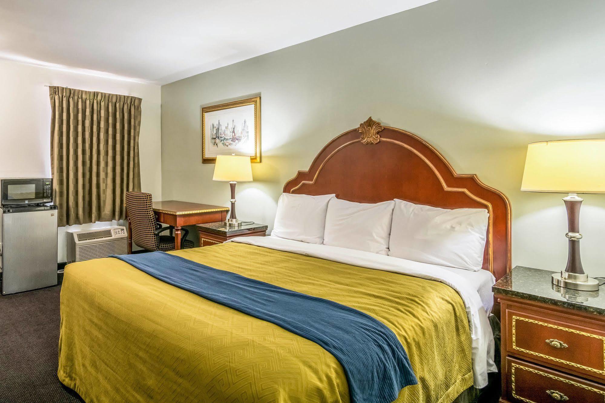 Rodeway Inn Портедж Экстерьер фото