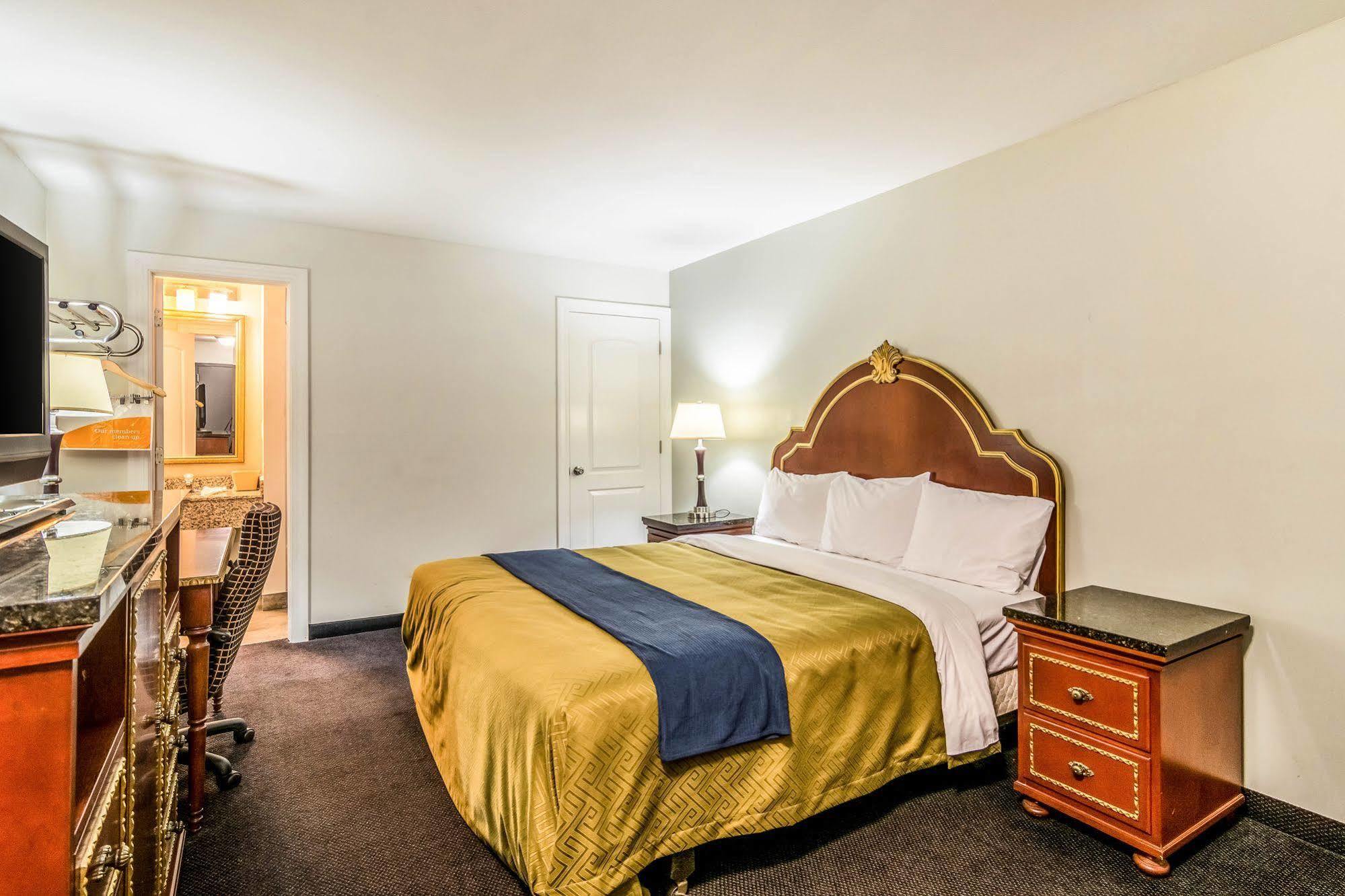 Rodeway Inn Портедж Экстерьер фото